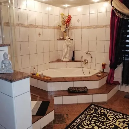 Vendégház Suit Zum Schmied *